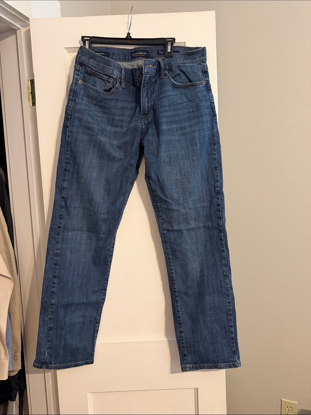 Lucky Brand Men's Dark Blue Straight Jeans